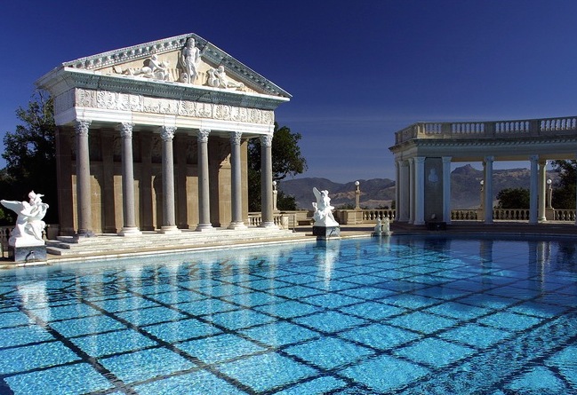 The outdoor pool at Hearst Castle